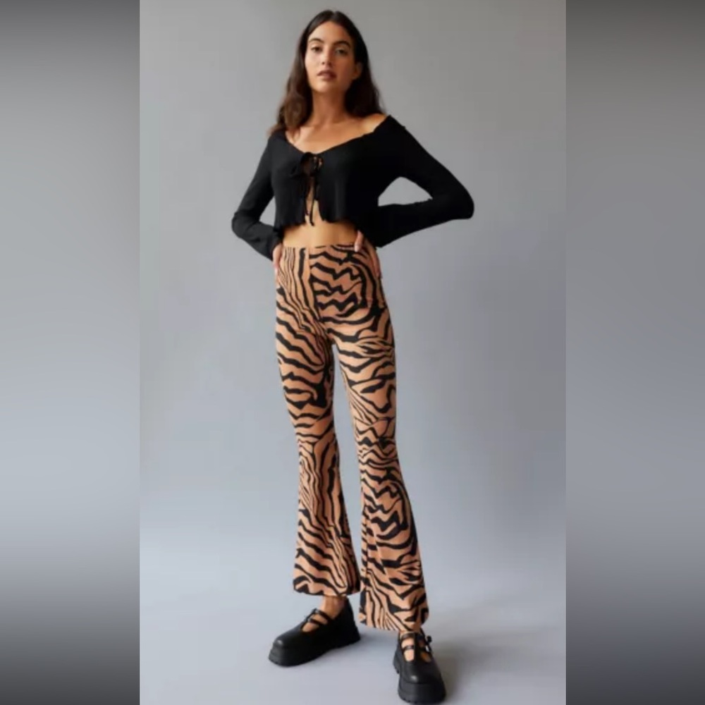 Urban Renewal Remnants Cozy Animal Flare Pant